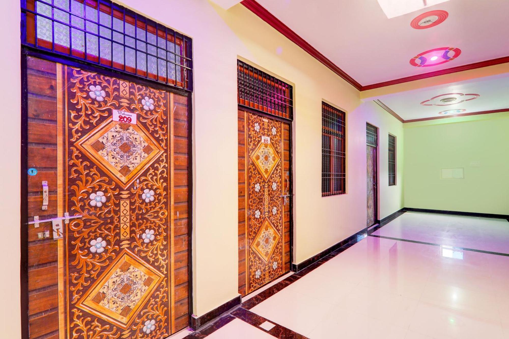 Hotel O Mandakini Galaxy Hotel Kanpur Luaran gambar